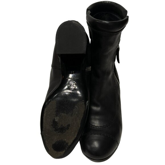 CHANEL black boots size 8 / 38 - Picture 4 of 5